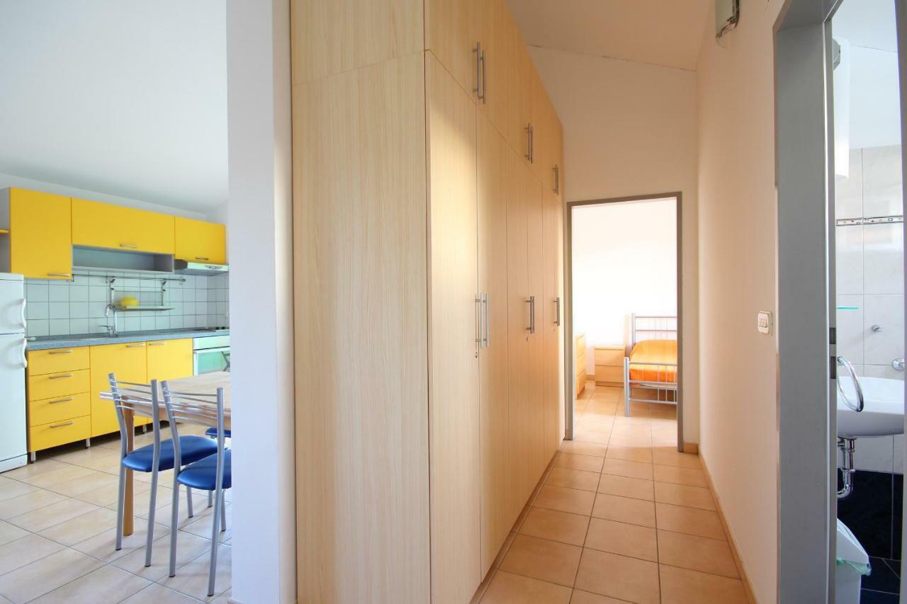 Apartments Kala Mendula Sutivan ภายนอก รูปภาพ